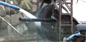 Kurduğu Mikro Hes ile Alabalık Çiftliğinin ve Evinin Elektriğini Üretiyor