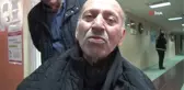 73 Yaşındaki Emekli Öğretmen Oy Kullanmaya Ambulans ile Getirildi