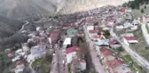 Hükümet Kadın Bağımsız Girdi, Yine Kazandı