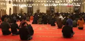 İstanbullular Miraç Kandili'nde Camilere Akın Etti