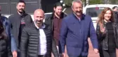 Komünist Başkan Maçoğlu Mazbatasını Aldı