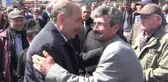 Mazbatasını Aldı, Down Sendromlu Serkan'ı Başkanlık Koltuğuna Oturttu