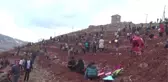Çukurca'da Güvenlik Güçleriyle Vatandaşlar Fidan Dikti