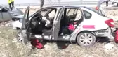 Otomobil Pikaba Çarptı: 1 Ölü, 5 Yaralı
