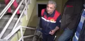 Adana Eşi Tarafından Darp Edilip Eve Kilitlenen Kadını İtfaiye Kurtardı