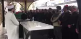 Sultanbeyli'de Silahla Vurularak Öldürülen Mustafa Tiryaki Son Yolculuğuna Uğurlandı