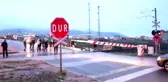 Hemzemin Geçitte Trene Çarpan Otomobilin Sürücüsü Öldü