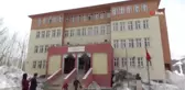 Köy Okulu Öğrencilerinden Geri Dönüşüm Kutusu