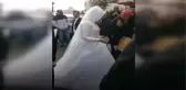 Gelenek Gereği Geline Bardak Kırdırıp, Damadı Yumrukladılar