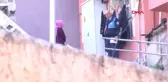 Kağıthane'de Tahliye Edilen Evlerinden Değerli Eşyalarını Aldılar