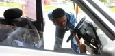 Hava Sıcak Diye Aracının Camını Açık Bırakan Dikkatsiz Vatandaş, Biriktirdiği 110 Bin Lirayı Çaldırdı