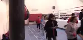 Altın Madalya İçin Yumruk Atacak