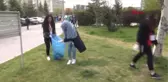 Niğde Üniversite Öğrencileri Sıfır Atık Projesi Kapsamında Temizlik Yaptı