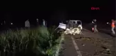 Batman'da Otomobil ile Hafif Ticari Araç Çarpıştı 1 Ölü, 9 Yaralı
