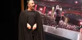 Usta Komedyen Cem Yılmaz, Gösterisinde Fenalaştı