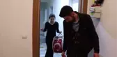 Genç Muhtar Seçim Vaadini Tutup Tokmağı Eline Aldı - Denizli