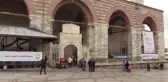 Osmanlı Geleneği Gereği Eski Cami Çiçeklerle Donatıldı