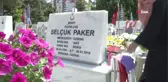 Şehit Annesi Oğlunun Kabriyle Karşı Karşıya Yaşıyor