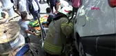 İstanbul-Küçükçekmece'de Kaza Yapan Otomobil Fabrika Bahçesine Düştü