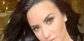 Demi Lovato Dostlarına Minnettar!
