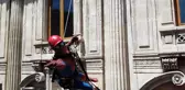 Örümcek Adamların İstiklal Caddesindeki Gösterisi İlgiyle İzlendi