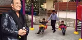 Cenk Eren, Çocuk Parkını Yıkan Eski Muhtarın Köyüne Yeni Park Yaptırdı