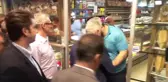 Binali Yıldırım, Kasımpaşa'da Bulunan Esnafları Ziyaret Etti