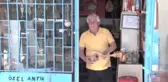 İki Üniversite Bitirdi, İş Bulamayınca Baba Mesleğini Seçerek Antikacı Oldu