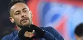 Yıldız futbolcu Neymar, otel odasında bir kadına tecavüz etmekle suçlanıyor