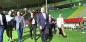 Dışişleri Bakanı Çavuşoğlu milli maçta