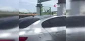 Mahalleli gençler, Ardahan Şehitliği'ni temizledi