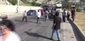 Kırmızı ışıkta duramayan sebze yüklü kamyon 4 araca çarptı: 5 yaralı