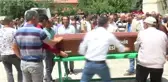 Ankara'da sele kapılarak ölen kadın toprağa verildi