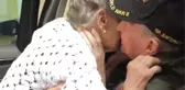 İki aşık 75 yıl sonra böyle buluştu! 