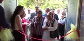 Zihinsel engelli öğrenciden resim sergisi