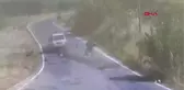 ANTALYA Otomobille motosiklet çarpıştı: 2 yaralı, o anlar kamerada