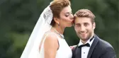 Model Ebru Şancı ve futbolcu eşi Alpaslan Öztürk, öpüşürken görüntülendi