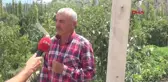 ÇORUM ÇİTLE ÇEVRİLEN EVLERİNE MERDİVENLE İNİP ÇIKIYORLAR