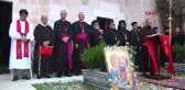 Hatay'da hıristiyan vatandaşlar dünya barışı için dua etti
