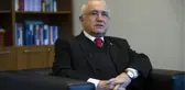 Bülent Arınç'ın ardından YİK Üyesi Cemil Çiçek de 18 bin TL maaş aldıklarına dair iddialara cevap verdi