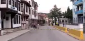 3 katlı tarihi ahşap bina çöktü