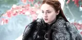 Game of Thrones'un Sansa'sı Sophie Turner, dünyaevine girdi!