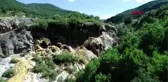 SİVAS Dipsiz Göl Şelalesi, 'gelinlik' gibi süzülen suyuyla ilgi çekiyor