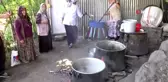 Kadınların pestil ve pekmez mesaisi