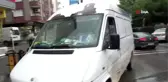 Ölmek üzere olan kirpiyi kurtarmak için kilometrelerce yol geldi