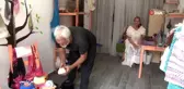 İtalya'da dişçiliği bırakıp Çanakkale'de köye yerleşti