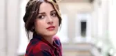 Oyuncu İrem Sak'ın iç çamaşırsız fotoğrafına yorum ve beğeni yağdı