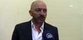 Ceyhun Yılmaz'dan mahkumlara gösteri