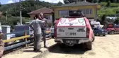 Kayıp eşi ve çocuklarından gelecek iyi haberi bekliyor