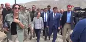 HAKKARİ TİCARET BAKANI PEKCAN, ESENDERE SINIR KAPISI'NDA İNCELEMEDE BULUNDU